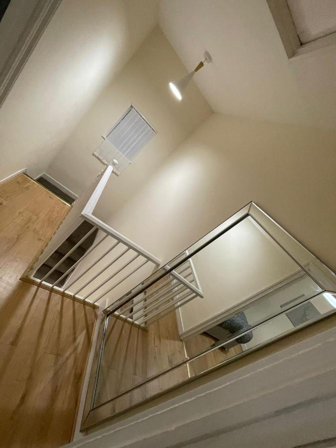Big 3 Bedroom London House With 2 Bathroom プラムステッド エクステリア 写真